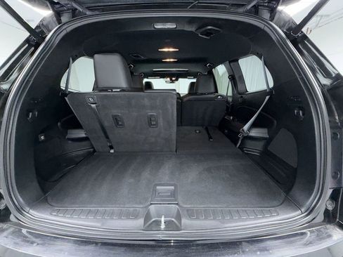 Used 2022 Honda Pilot TrailSport image 16