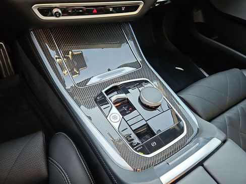 Used 2024 BMW X5 M60i AWD/4WD image 22