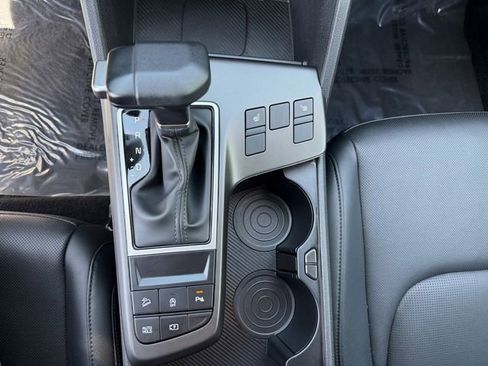 Certified 2026 Kia Sportage EX FWD image 23
