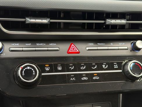 New 2026 Hyundai Sonata SE FWD image 17