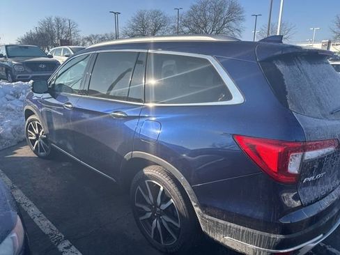 Used 2020 Honda Pilot Elite image 2