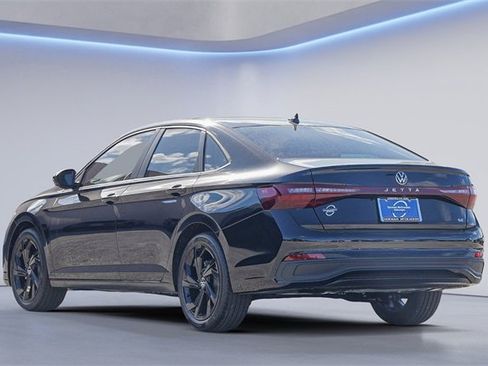 New 2026 Volkswagen Jetta SE image 6