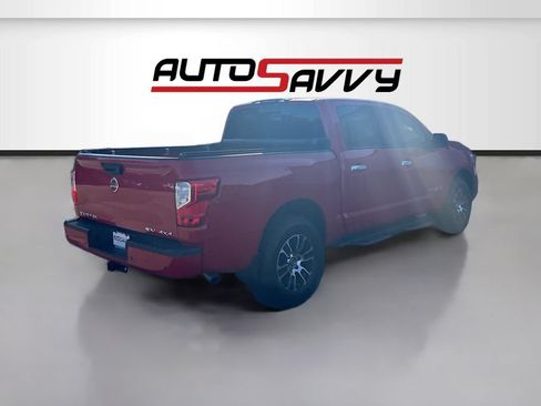 Used 2021 Nissan Titan SV w/ SV Convenience Package AWD/4WD image 7