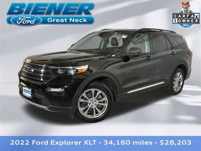 Used 2022 Ford Explorer XLT w/ Equipment Group 202A