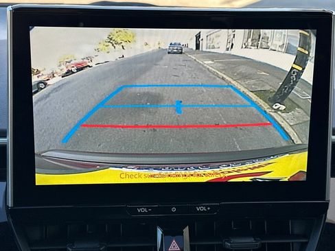 Used 2025 Toyota Corolla SE image 21