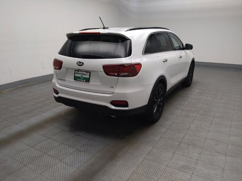 Used 2019 Kia Sorento S AWD/4WD image 9