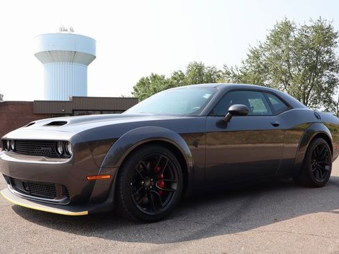 Used 2023 Dodge Challenger SRT Hellcat Widebody image 7