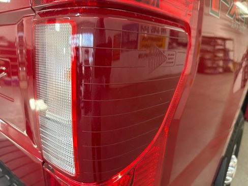 Used 2021 Ford F250 XLT w/ XLT Premium Package AWD/4WD image 80