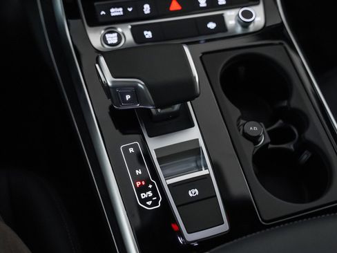 New 2026 Audi Q7 2.0T Premium image 18
