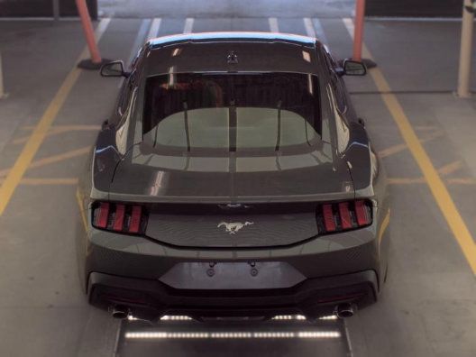 Used 2025 Ford Mustang Coupe RWD image 6