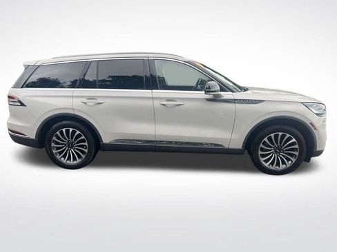 Used 2023 Lincoln Aviator Reserve w/ Equipment Group 201A RWD image 4