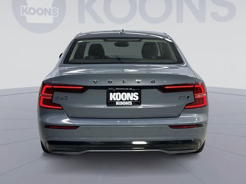 Used 2024 Volvo S60 B5 Plus image 11