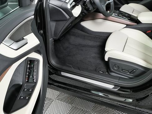 Certified 2025 Audi A5 2.0T Premium Plus w/ Premium Plus image 8