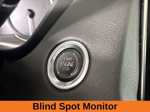 Used 2022 Cadillac XT4 Premium Luxury w/ Safety Alert Package image 15