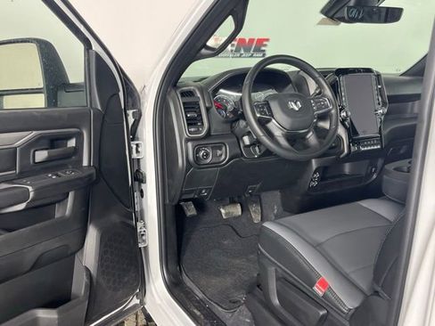 New 2026 RAM 3500 Tradesman AWD/4WD image 22