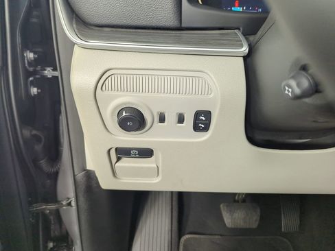 Used 2024 Jeep Wagoneer L Series II image 20