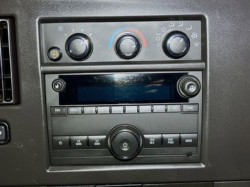 Used 2024 GMC Savana 2500 w/ Driver Convenience Package image 11