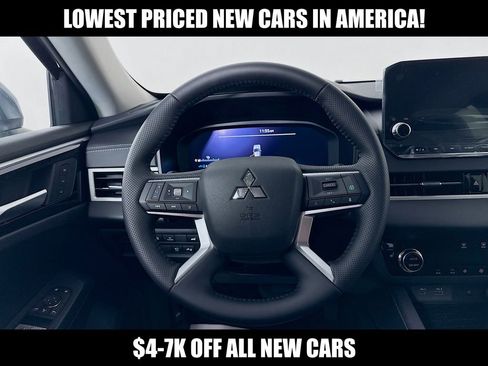 New 2024 Mitsubishi Outlander SEL image 12