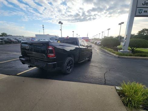 Used 2021 RAM 1500 Big Horn AWD/4WD image 14
