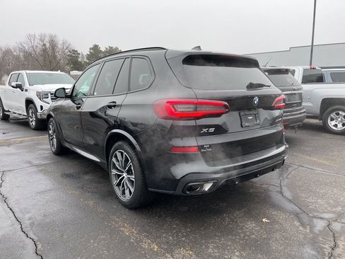 Used 2022 BMW X5 xDrive40i w/ M Sport Package image 3