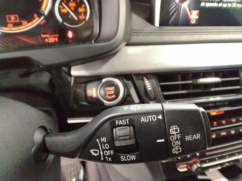 Used 2015 BMW X5 xDrive50i image 17
