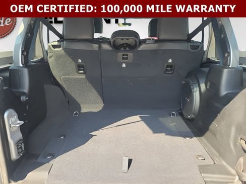 Used 2019 Jeep Wrangler Unlimited Rubicon AWD/4WD image 15