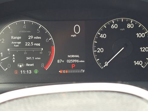 Used 2024 Honda Pilot EX-L image 27