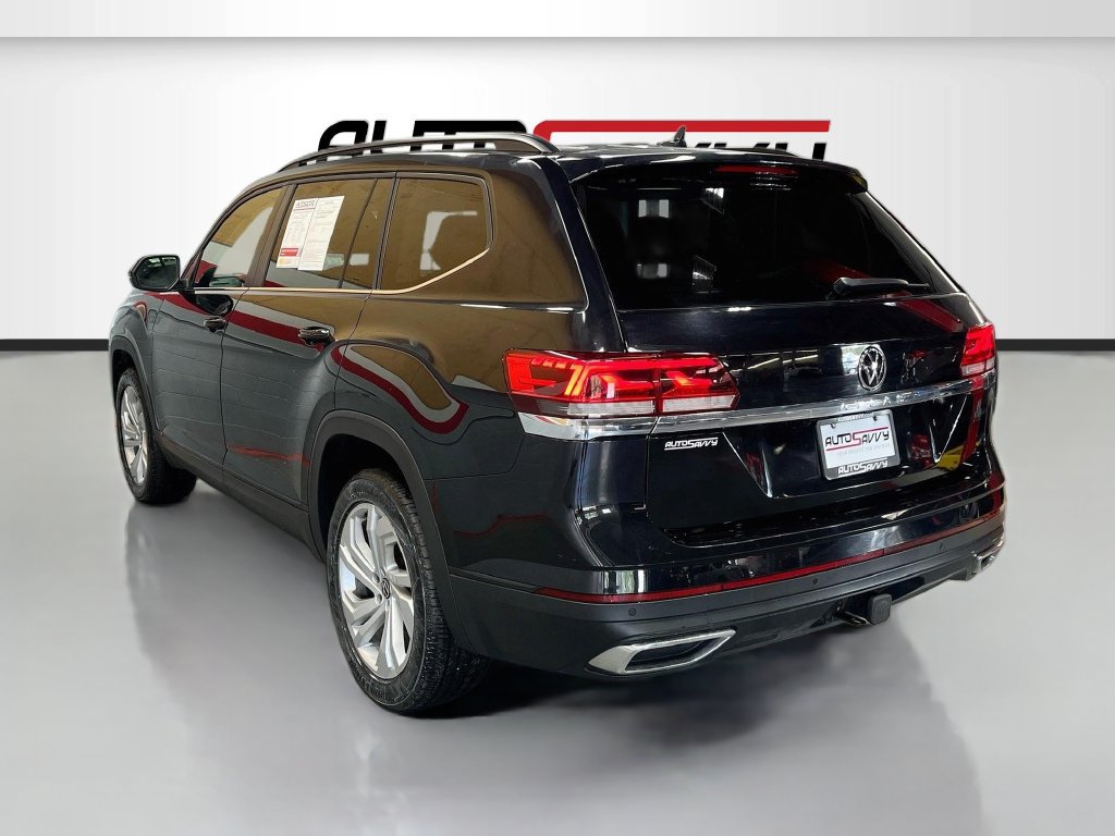 Used 2023 Volkswagen Atlas SE w/ Panoramic Sunroof Package AWD/4WD image 5