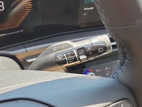 New 2026 Kia Sportage EX image 31