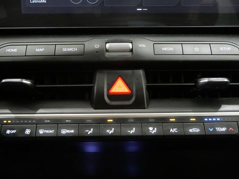 Used 2025 Kia K4 FWD image 19