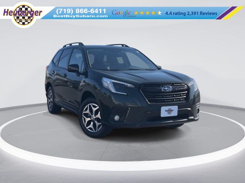 Used 2023 Subaru Forester Premium AWD/4WD image 1