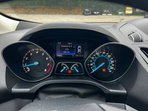 Used 2013 Ford Escape SE AWD/4WD image 15