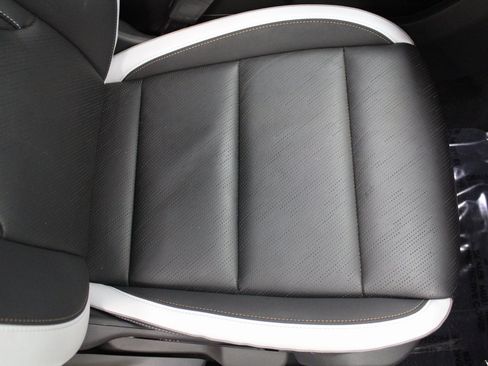 Used 2024 Buick Envision Sport Touring image 35