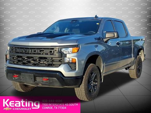 Used 2025 Chevrolet Silverado 1500 Custom Trail Boss w/ LPO, Dark Essentials Package AWD/4WD image 8
