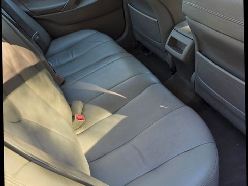 Used 2007 Toyota Camry LE image 11