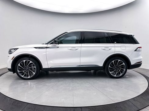 Used 2022 Lincoln Aviator Reserve w/ Equipment Group 201A AWD/4WD image 44
