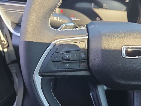 New 2025 Jeep Grand Cherokee L Laredo w/ Luxury Tech Group I image 18