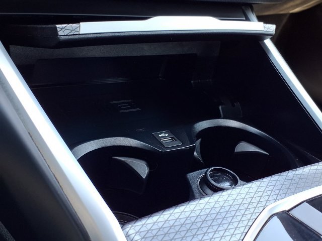 Used 2025 BMW M3 Competition RWD image 20