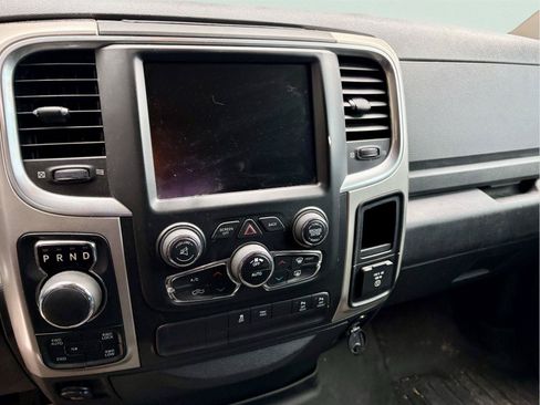Used 2017 RAM 1500 Big Horn AWD/4WD image 18