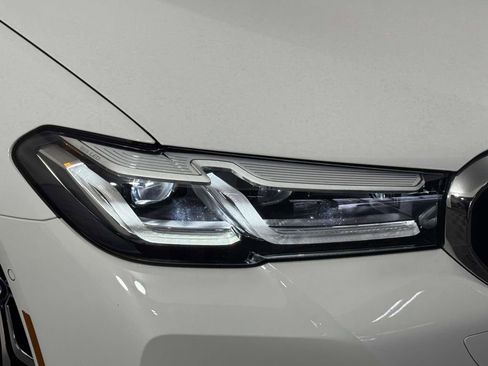 Used 2023 BMW 530i xDrive 530i xDrive w/ M Sport Package image 15