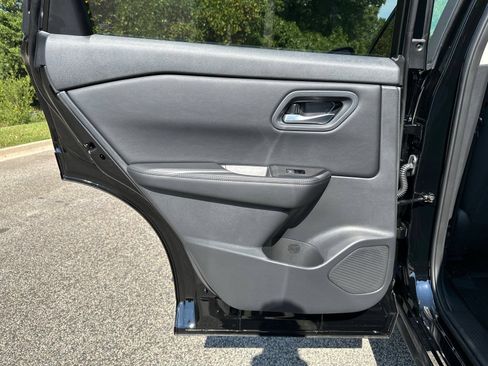 New 2026 Nissan Rogue SV FWD image 22