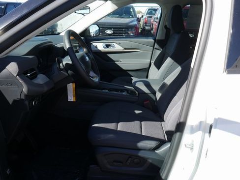 New 2026 Ford Explorer Active image 2