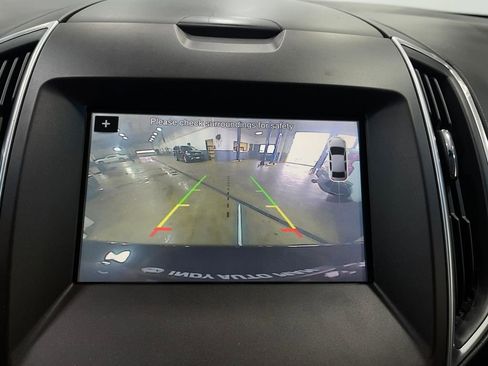 Used 2017 Ford Edge Titanium w/ Equipment Group 301A image 11