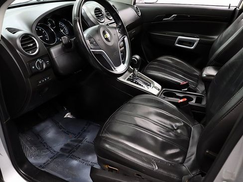 Used 2014 Chevrolet Captiva Sport LT w/ Convenience Package image 10