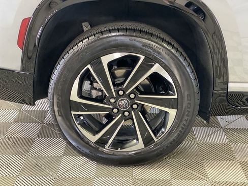Certified 2025 Buick Enclave Sport Touring w/ Power Package FWD image 40
