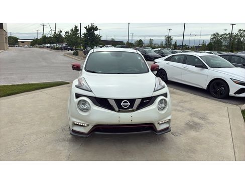 Used 2017 Nissan Juke NISMO AWD/4WD image 8