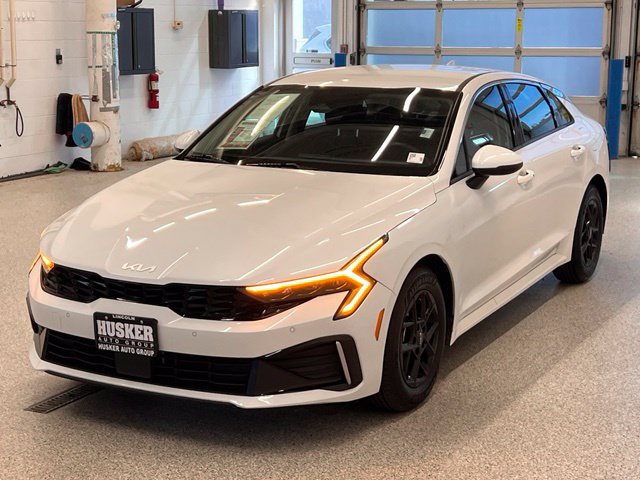 Used 2025 Kia K5 LXS FWD image 4