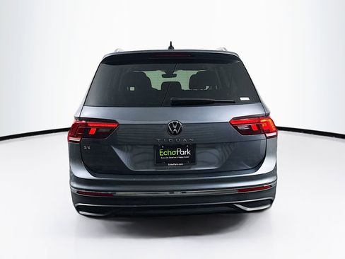 Used 2024 Volkswagen Tiguan SE image 7