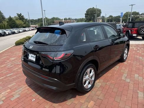 Used 2024 Honda HR-V LX image 36