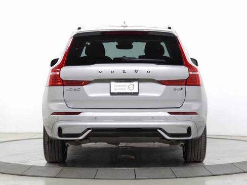 Certified 2025 Volvo XC60 B5 Plus image 7
